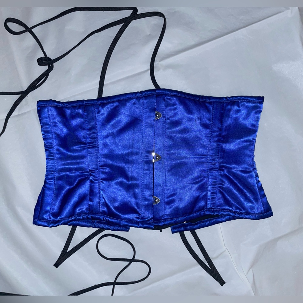 Underbust corset